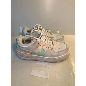 .821 Nike Womens Air Force 1 Shadow White-US 7 Womens